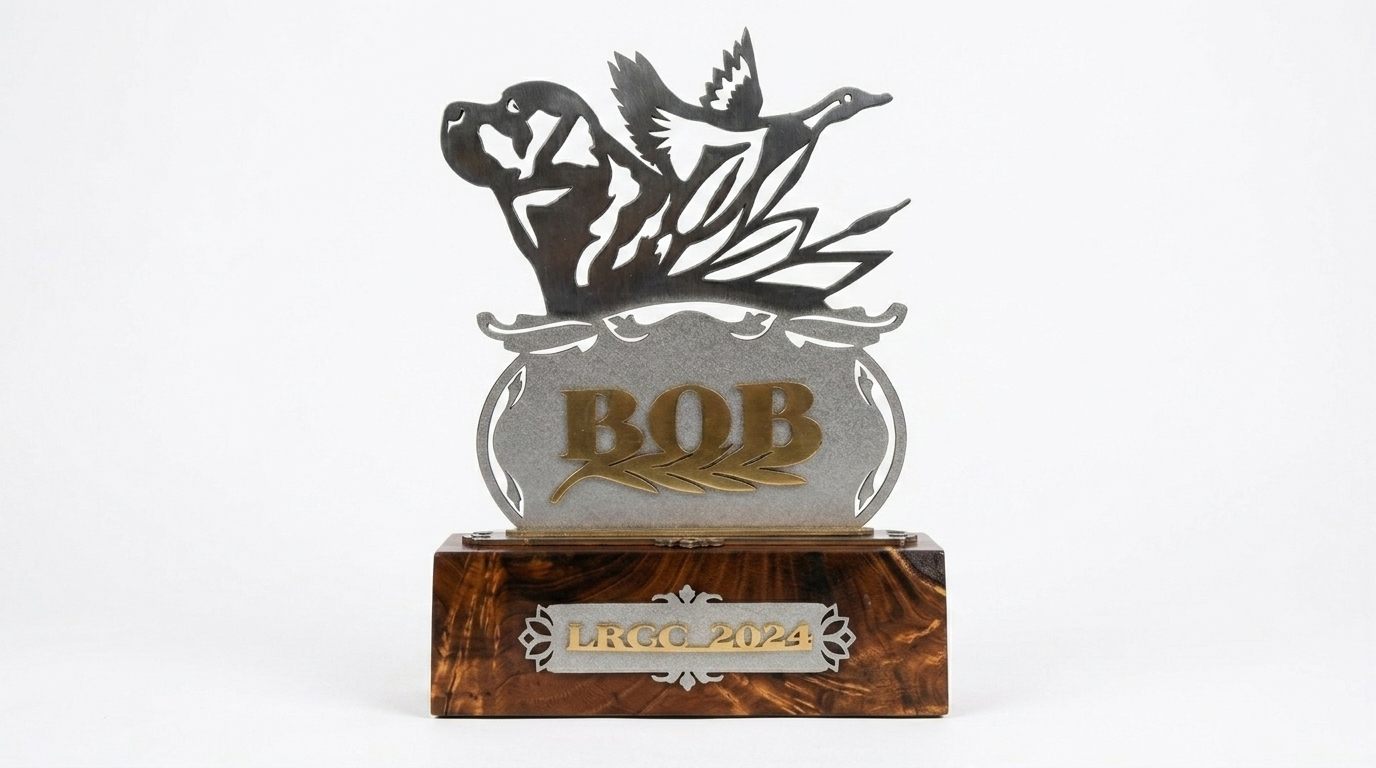 Приз BOB вид спереди на белом фоне